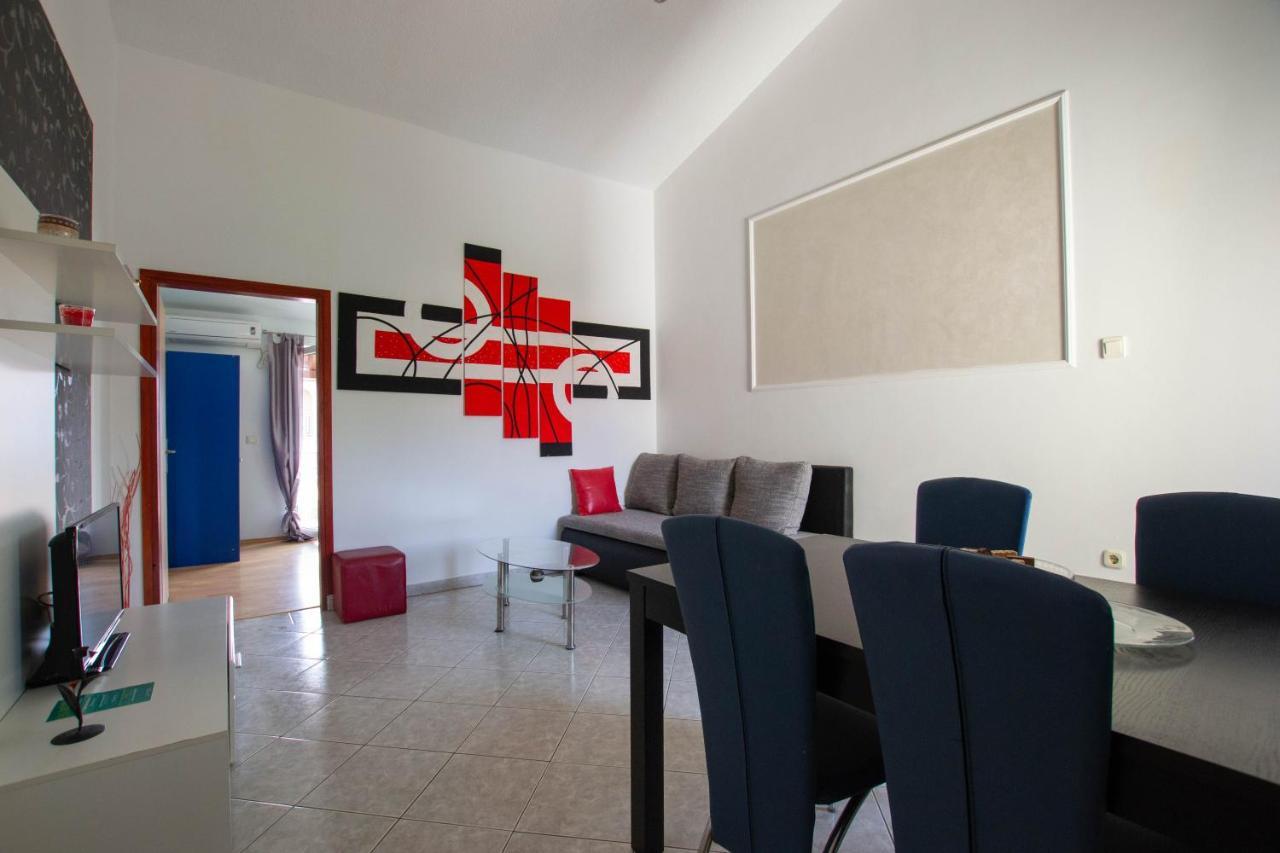 PUY Cozy Apartment With Breakfast On Request 1 מראה חיצוני תמונה