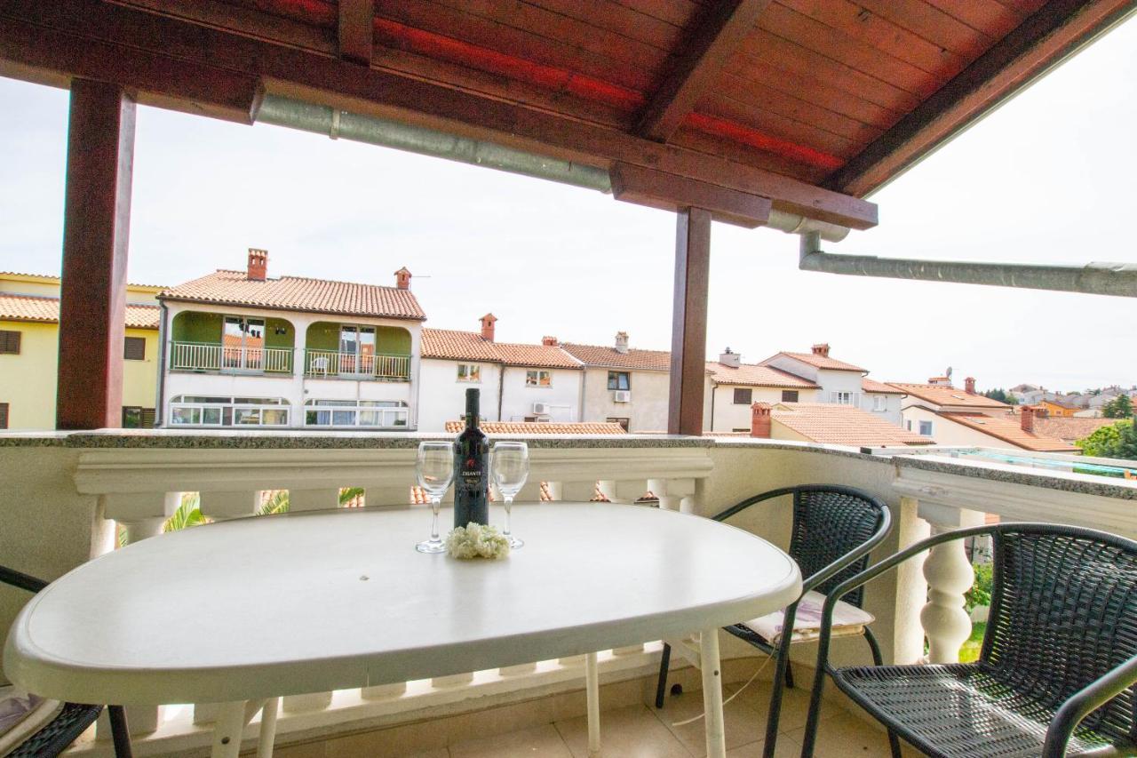 PUY Cozy Apartment With Breakfast On Request 1 מראה חיצוני תמונה