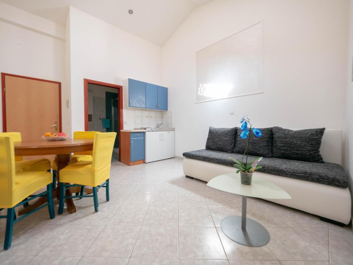 PUY Cozy Apartment With Breakfast On Request 1 מראה חיצוני תמונה