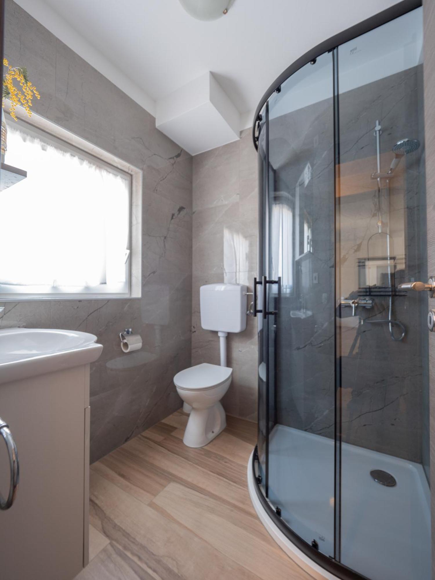 PUY Cozy Apartment With Breakfast On Request 1 מראה חיצוני תמונה