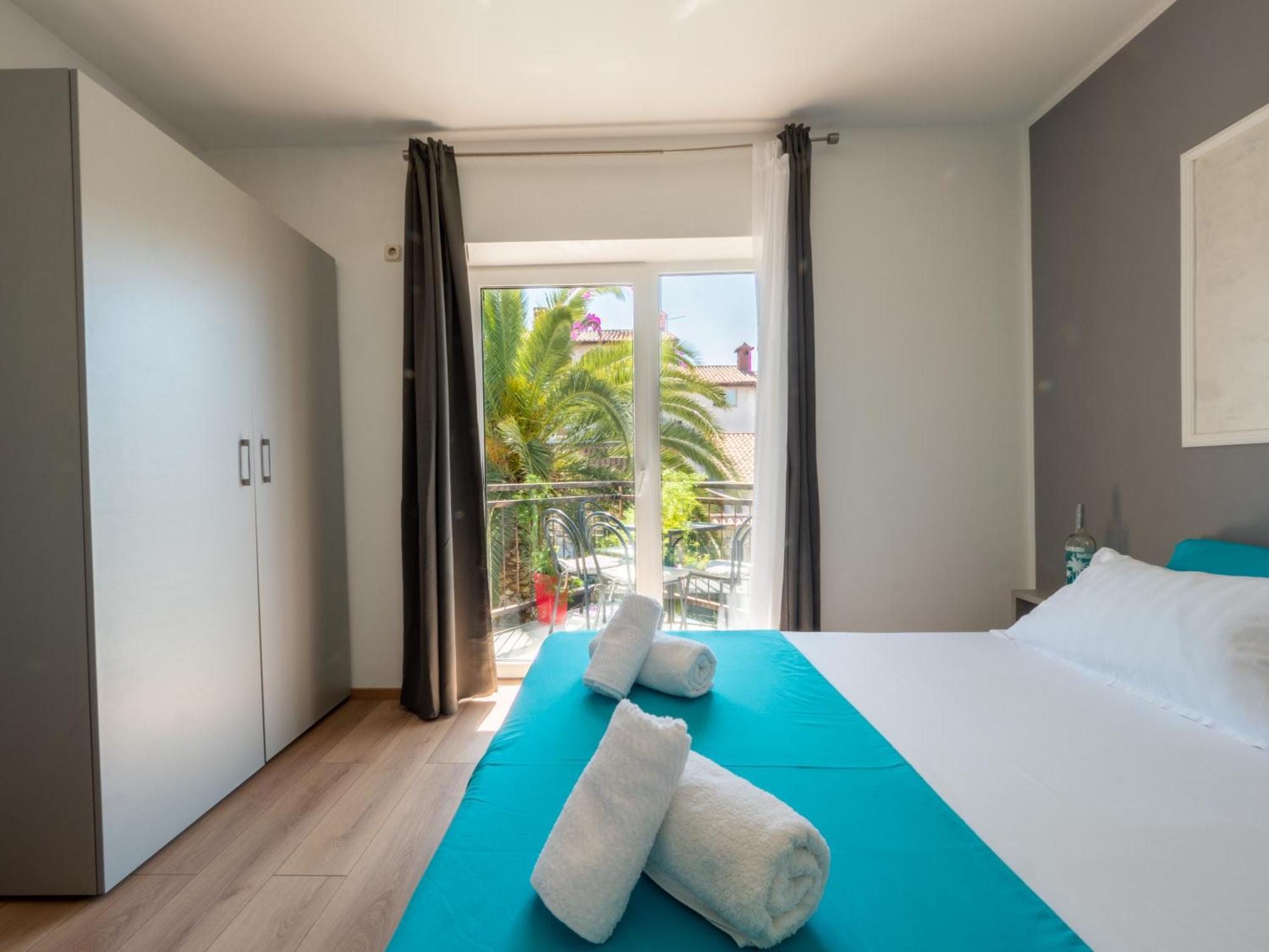 PUY Cozy Apartment With Breakfast On Request 1 מראה חיצוני תמונה
